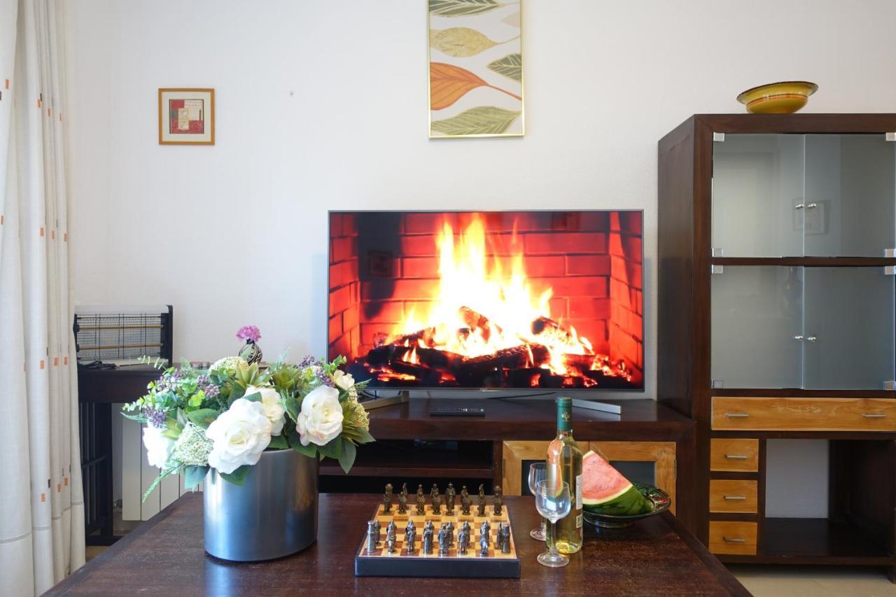 ☆The Peaceful Valencia Homestay☆ W/ Terrace⌘Parking⌘Bbq 외부 사진